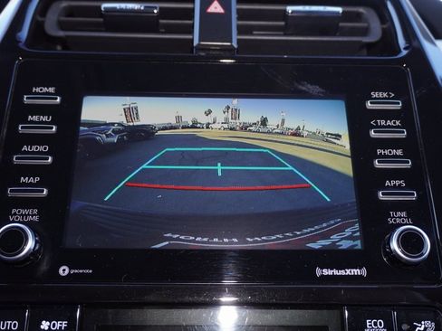 Used 2022 Toyota Prius LE image 15