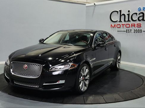 Used 2017 Jaguar XJ L Portfolio AWD/4WD image 4