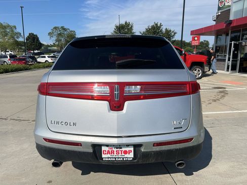 Used 2016 Lincoln MKT AWD w/ Equipment Group 201A image 6