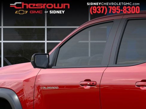 New 2026 Chevrolet Colorado ZR2 w/ Technology Package AWD/4WD image 12