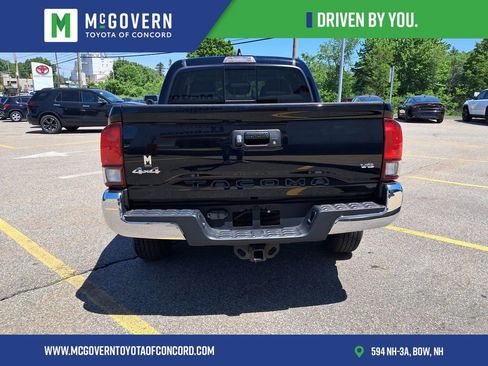 Used 2023 Toyota Tacoma SR5 AWD/4WD image 4