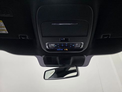 Used 2021 Ford F150 Lariat w/ Equipment Group 502A High image 33