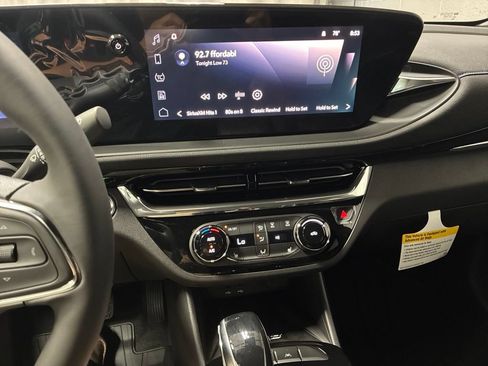 New 2026 Buick Envista Sport Touring w/ Convenience I Package FWD image 15