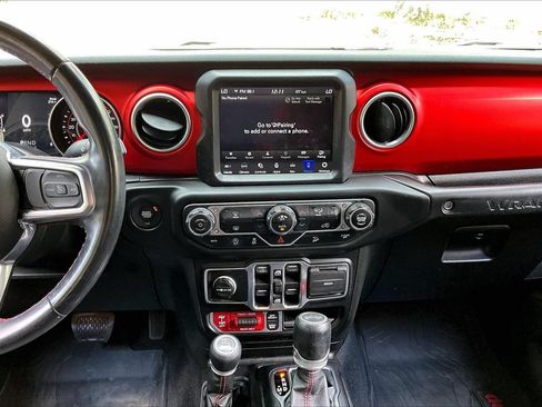 Used 2021 Jeep Wrangler Unlimited Rubicon AWD/4WD image 9