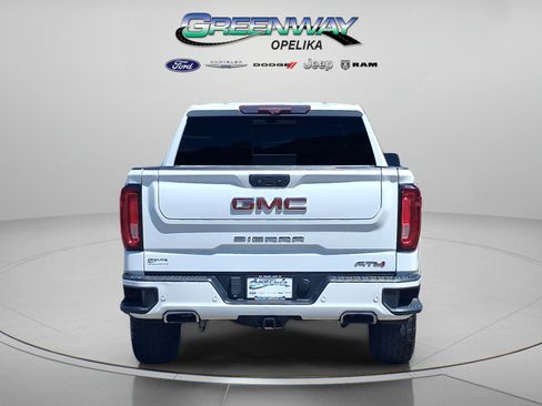 Used 2021 GMC Sierra 1500 AT4 w/ AT4 Premium Package AWD/4WD image 6