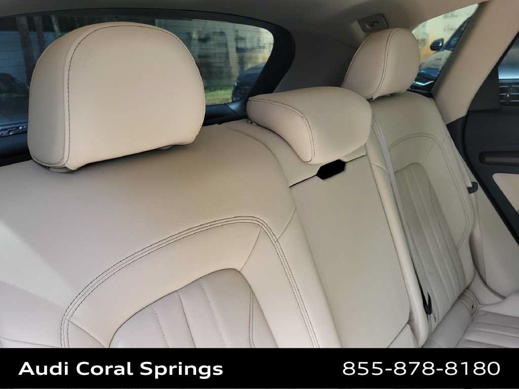 Certified 2023 Audi Q5 2.0T Premium w/ Convenience Package AWD/4WD image 21