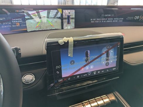 New 2026 Lincoln Nautilus Premier w/ Jet Appearance Package image 36