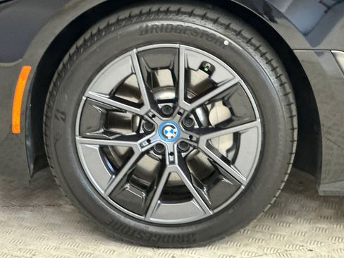 Certified 2023 BMW i4 eDrive35 image 11