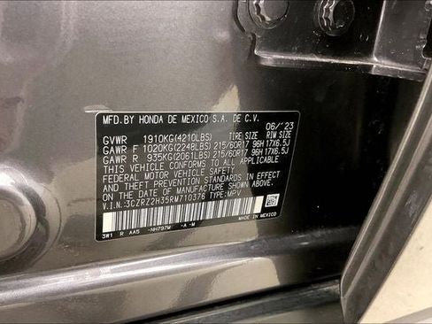 Certified 2024 Honda HR-V LX image 32