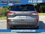 Used 2022 Ford Escape SE w/ SE Sport Appearance Package image 4