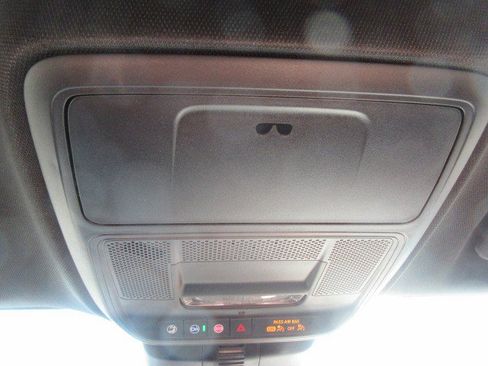 New 2026 Chevrolet Traverse LT w/ Driver Confidence Package image 17