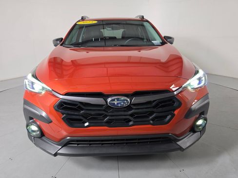 Certified 2025 Subaru Crosstrek 2.5i Limited w/ Popular Package #4A AWD/4WD image 8