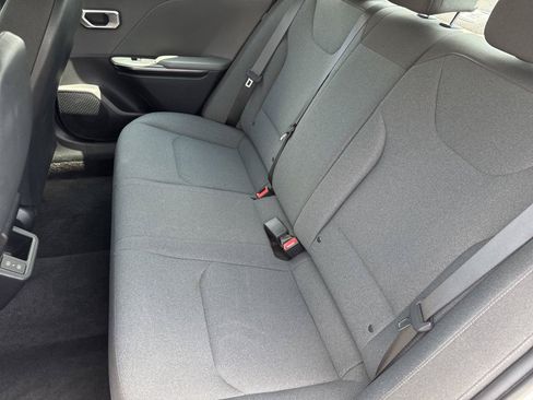 Used 2025 Kia K4 FWD image 30
