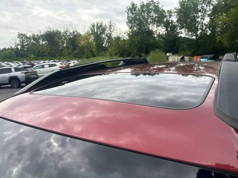 Used 2018 Subaru Outback 2.5i Premium AWD/4WD image 10