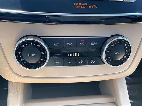 Used 2018 Mercedes-Benz GLE 350 4MATIC w/ Premium 1 Package image 8