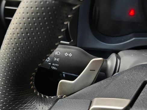 Used 2019 Lexus IS 300 F Sport w/ F Sport Package RWD image 27