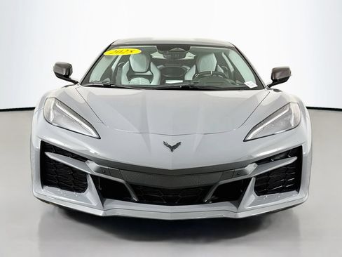 Used 2025 Chevrolet Corvette E-Ray w/ Battery Protection Package AWD/4WD image 2