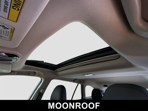 Certified 2025 Subaru Outback Onyx Edition XT image 8