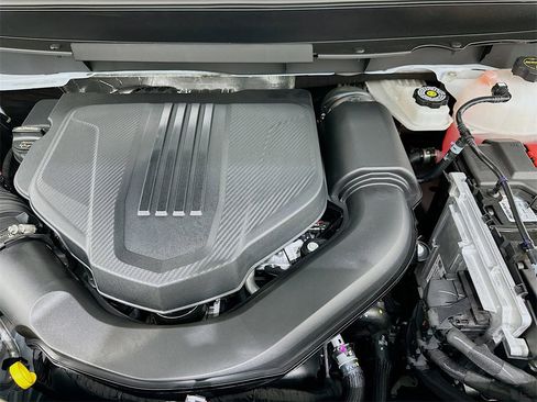 New 2026 Buick Enclave Sport Touring w/ Power Package image 32