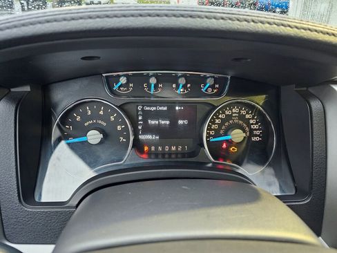 Used 2013 Ford F150 Lariat w/ Luxury Equipment Group image 30