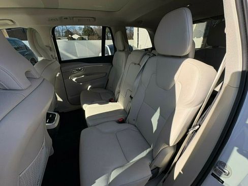 Used 2024 Volvo XC90 B5 Core w/ Protection Package Premier image 22