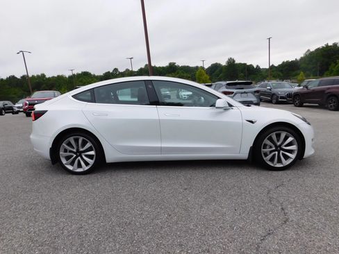 Used 2019 Tesla Model 3 Standard Range Plus RWD image 4