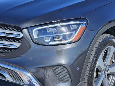 Used 2022 Mercedes-Benz GLC 300 GLC 300 image 8