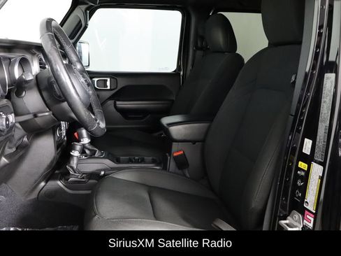 Used 2021 Jeep Wrangler Unlimited Sport AWD/4WD image 14