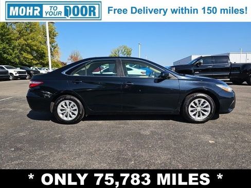 Used 2017 Toyota Camry LE image 6
