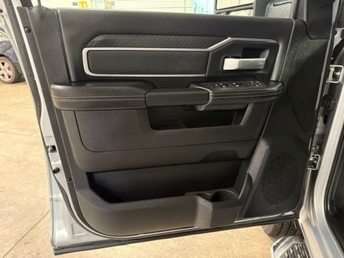 Certified 2026 RAM 2500 Big Horn AWD/4WD image 44
