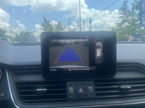 Used 2020 Audi Q5 2.0T Premium w/ Convenience Package image 23