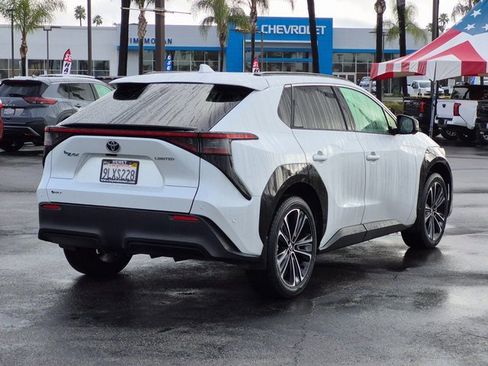 Used 2024 Toyota bZ4X Limited image 5