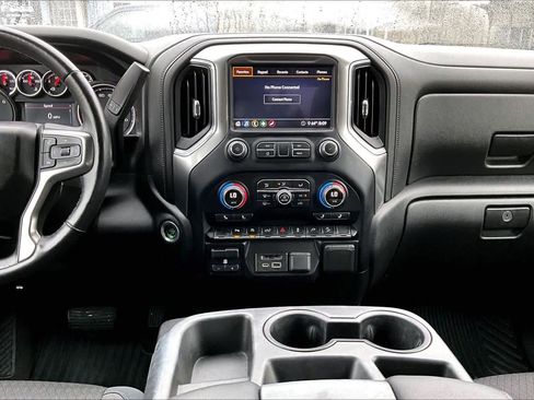 Used 2020 Chevrolet Silverado 1500 LT w/ Texas Edition image 7