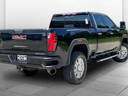 Used 2024 GMC Sierra 2500 Denali w/ Denali Reserve Package AWD/4WD image 13
