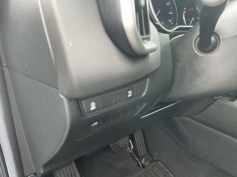 Used 2024 MAZDA CX-50 AWD 2.5 S w/ Preferred Package image 22