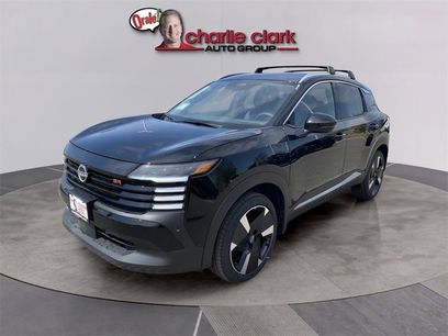 New 2025 Nissan Kicks SR