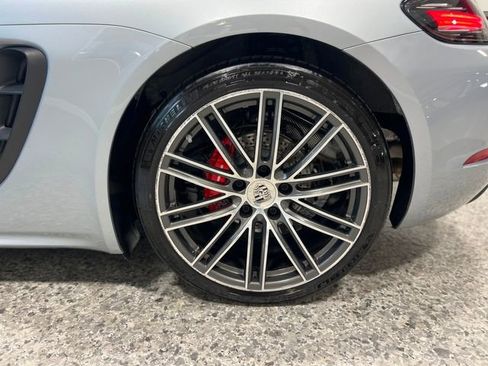 Used 2021 Porsche 718 Cayman S RWD image 38