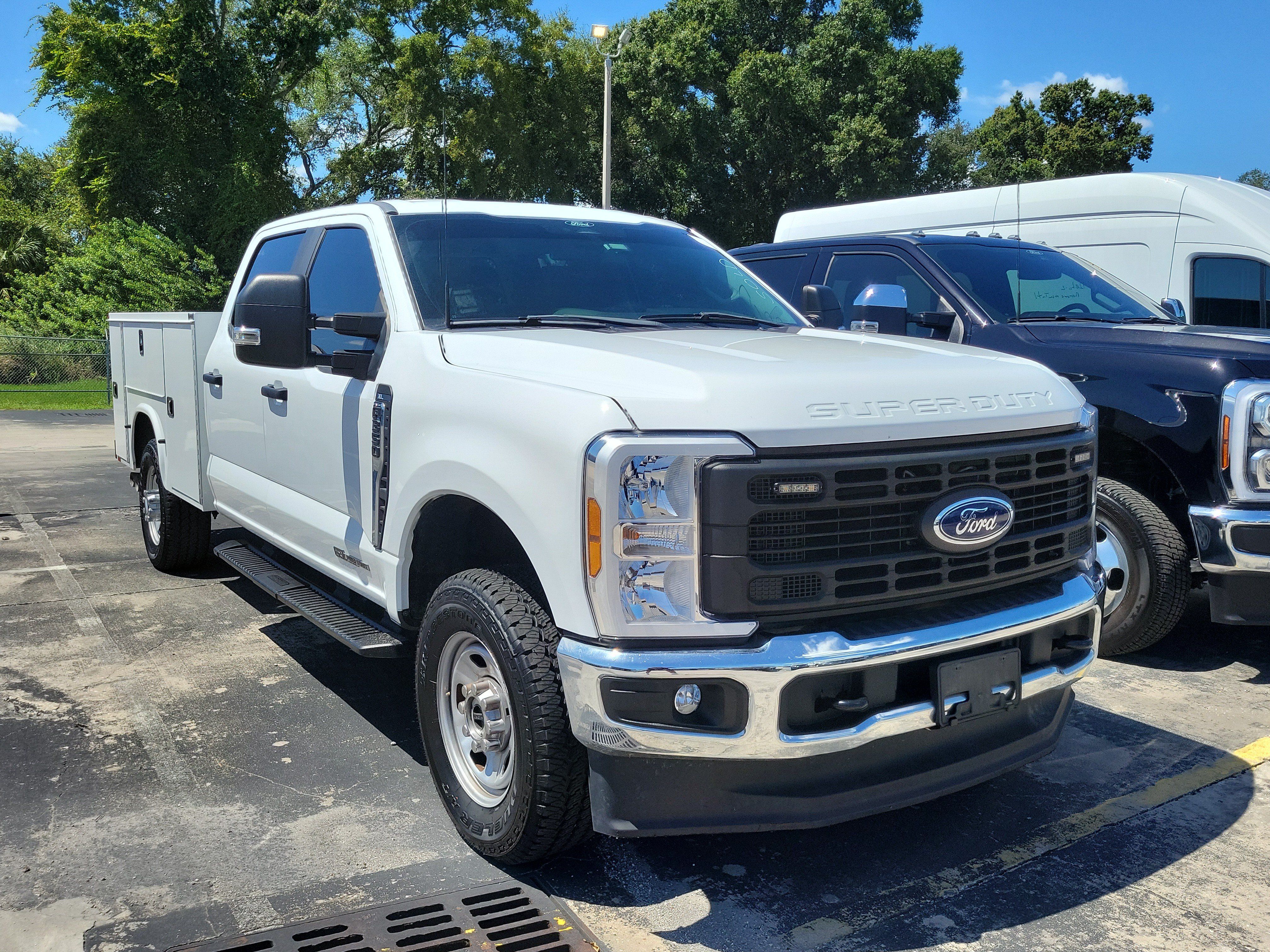 Used 2024 Ford F350 XL w/ FX4 Off-Road Package AWD/4WD image 6