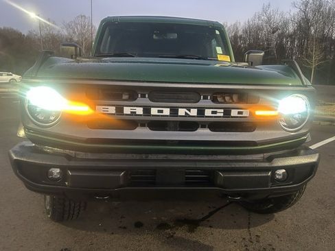 Used 2024 Ford Bronco Big Bend image 3