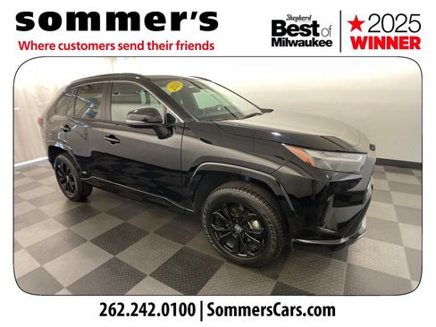 Used 2024 Toyota RAV4 SE w/ Convenience Package AWD/4WD image 6