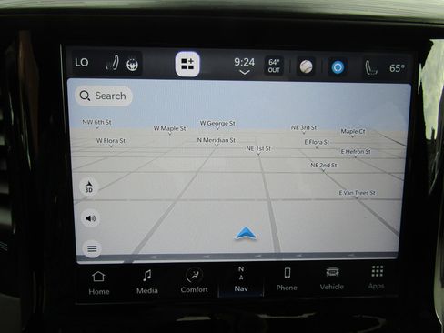 Used 2024 RAM 1500 Laramie image 30