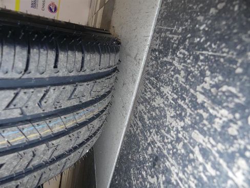 Used 2017 Tesla Model S 75D image 34