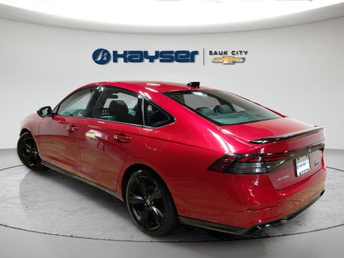 Used 2023 Honda Accord Sport image 5