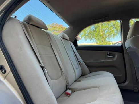 Used 2008 Kia Spectra EX FWD image 28