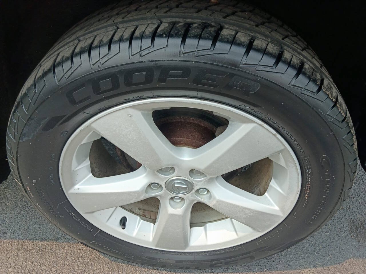 Used 2005 Lexus RX 330 FWD image 8