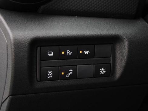 Certified 2025 Nissan Kicks Play S FWD image 23