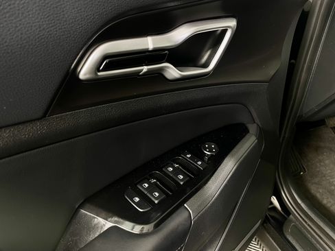Used 2023 Kia Sportage EX FWD image 13