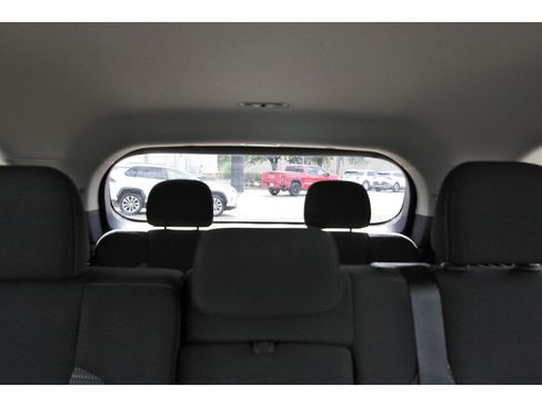 Used 2021 Kia Sorento LX FWD image 13