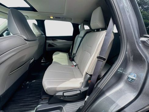 Certified 2026 INFINITI QX60 Pure w/ Cargo Package AWD/4WD image 26