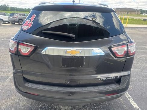 Used 2015 Chevrolet Traverse LT FWD image 4